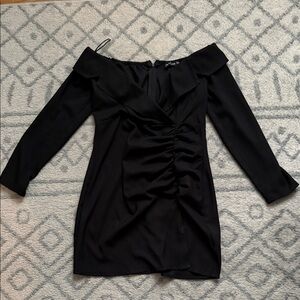 PrettyLittleThing Black Ruched Off-Shoulder Dress
